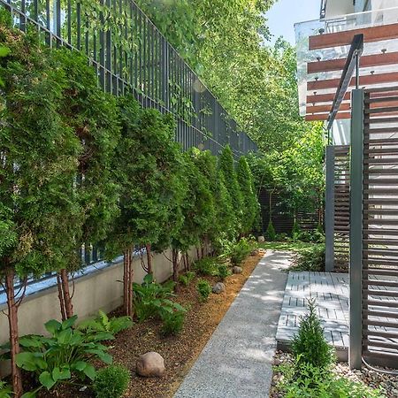 Apartment Powisle With Garage Варшава Экстерьер фото